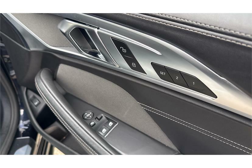 BMW 8 Series 840I Auto Black #22