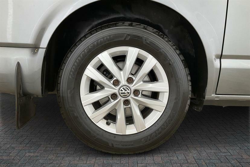 Volkswagen California 2.0 Tdi Surf Dsg Grey #5