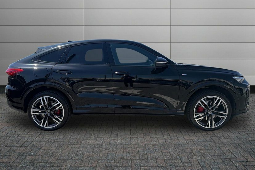Audi Q5 2.0 Tfsi Edition 1 Sportback S Tronic Q EF75AYZ Black #4