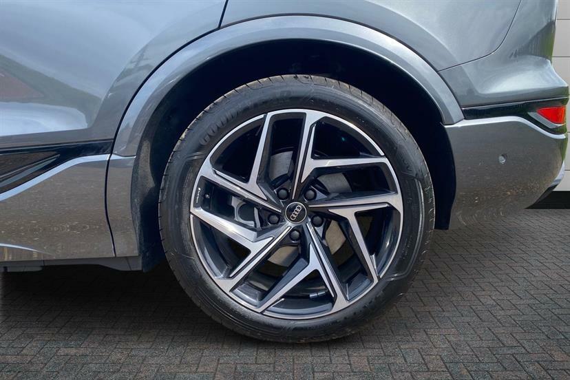 Audi Q6 E-Tron 315Kw Quattro 100Kwh Black Edition Grey #5