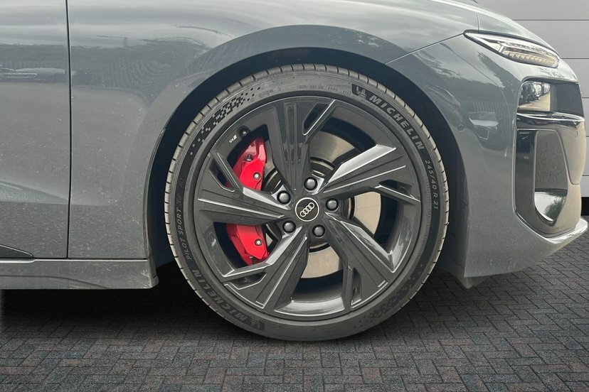 Audi E-tron 100Kwh Launch Edition Estate Qua Grey #5