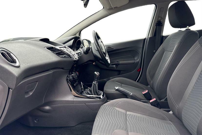 Ford Fiesta 1.0 Ecoboost Zetec RA65OJF White #2