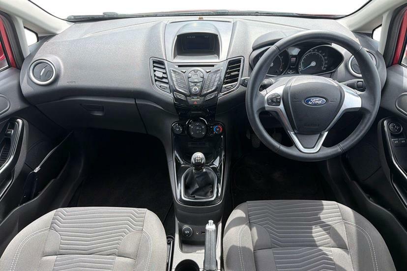 Ford Fiesta 1.25 82 Zetec LM16EFV Red #4