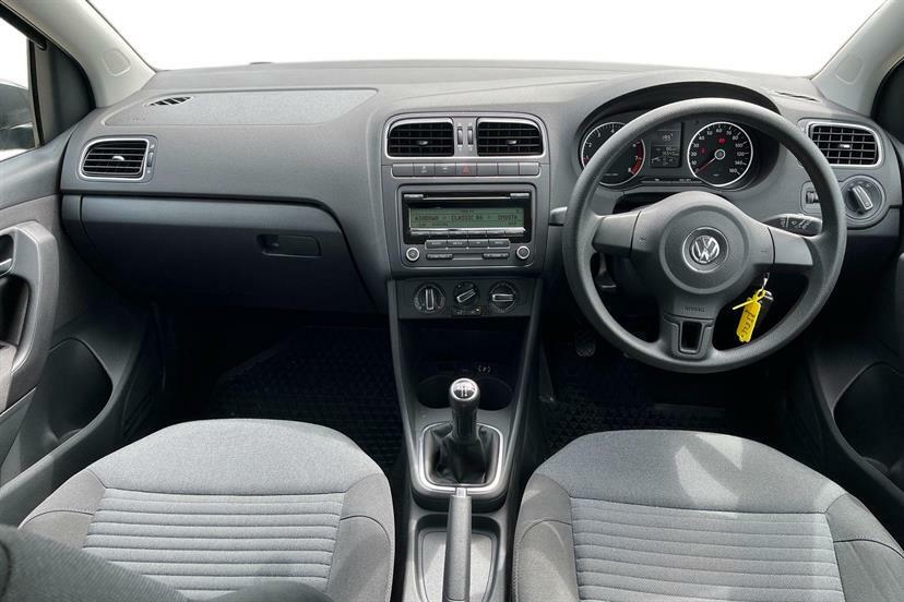Volkswagen Polo 1.2 70 Se  #6