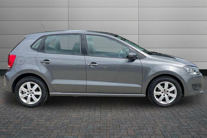 Volkswagen Polo 1.2 70 Se  #4
