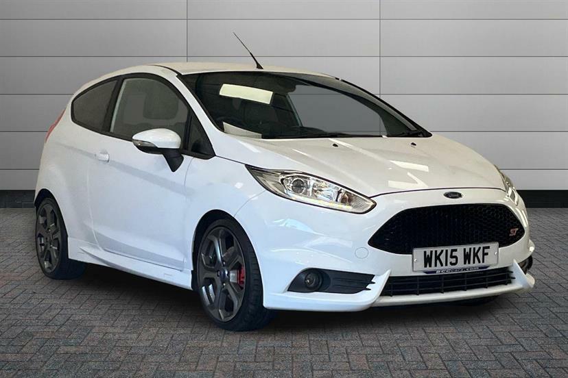 Ford Fiesta 1.6 Ecoboost St-3 White