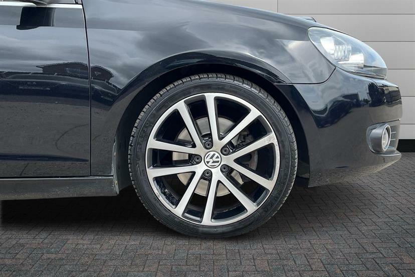 Volkswagen Golf 1.4 Tsi Gt Dsg LD64EZW Black #4