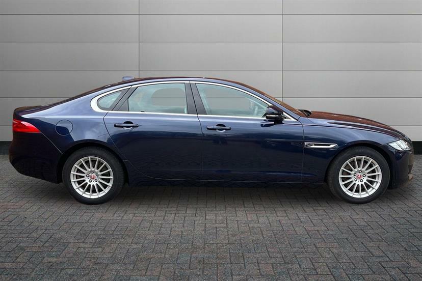 Jaguar XF 2.0D 180 Prestige AU17LXF Blue #4