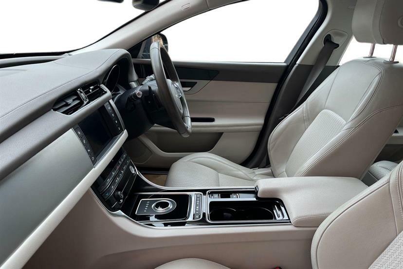 Jaguar XF 2.0D 180 Prestige AU17LXF Blue #2