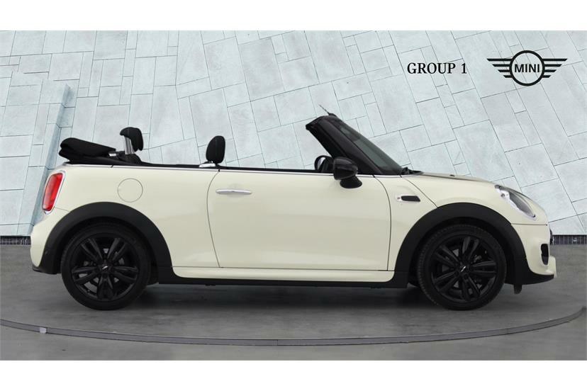 Mini Convertible 1.5 Cooper White #3