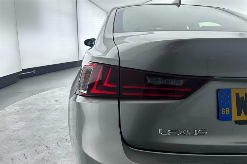 Lexus IS 2.5 300H Executive Edition E-cvt Euro 5 Ss Grey #13