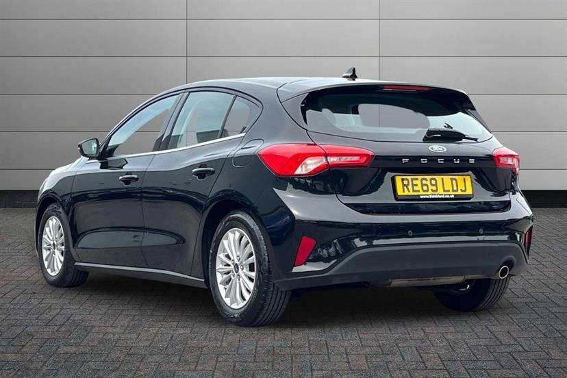 Ford Focus 1.5 Ecoblue 120 Titanium RE69LDJ Black #2