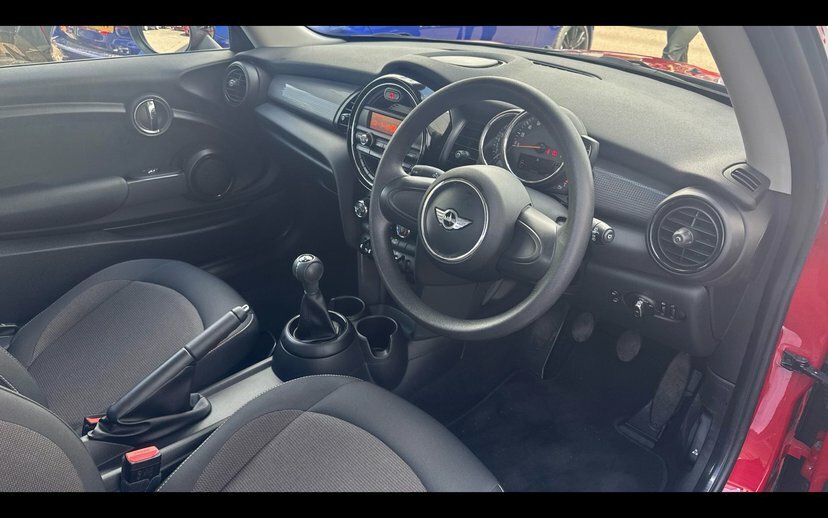 Mini Hatch Cooper 3-Door Hatch Red #6