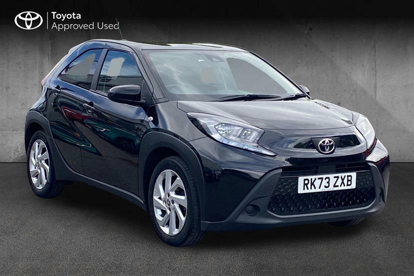 Toyota Aygo X 1.0 Vvt-i Pure Black