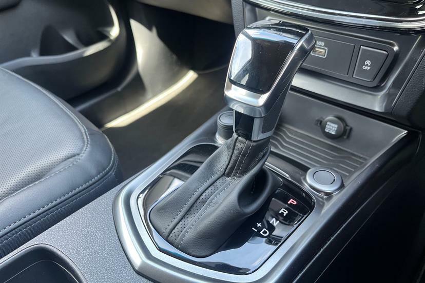 SsangYong Tivoli 1.5P Ultimate Silver #5