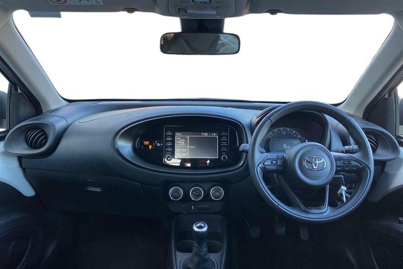Toyota Aygo X 1.0 Vvt-i Pure ML23WXN White #5