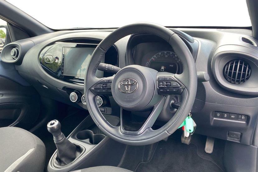 Toyota Aygo X 1.0 Vvt-i Pure YP24UYK #6