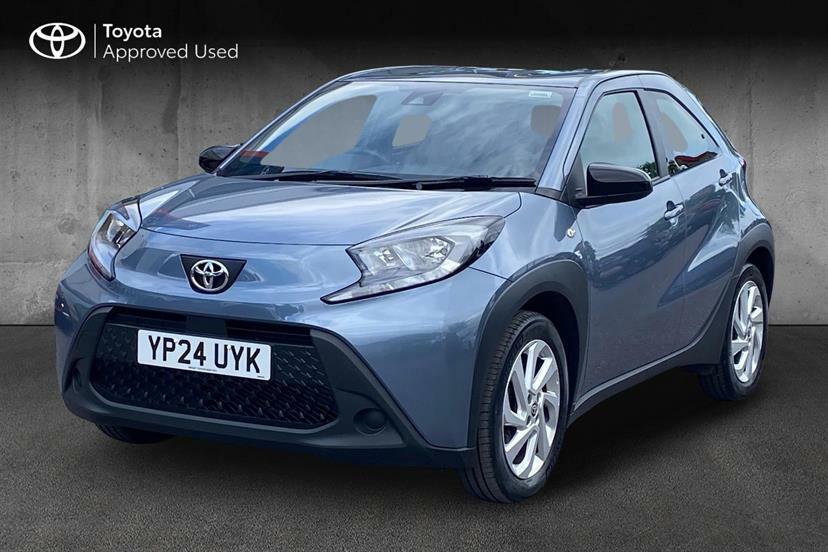 Toyota Aygo X 1.0 Vvt-i Pure YP24UYK #3