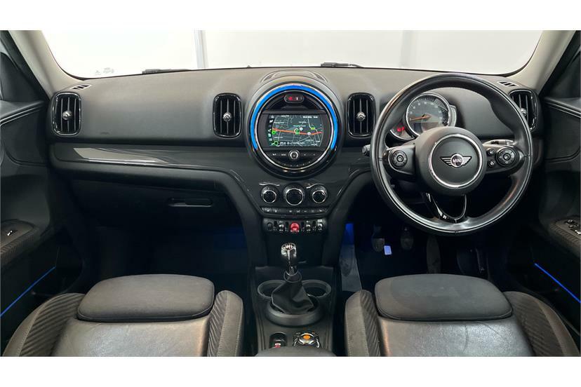 Mini Countryman 1.5 Cooper White #4