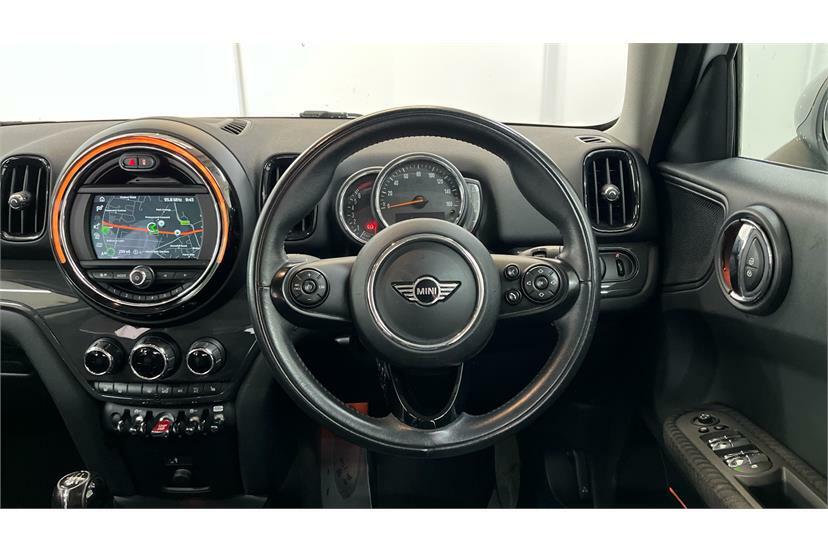 Mini Countryman 1.5 Cooper White #5