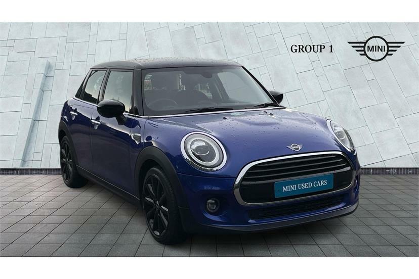 Mini Hatch 1.5 Cooper Classic II Comfortnav Pack Blue