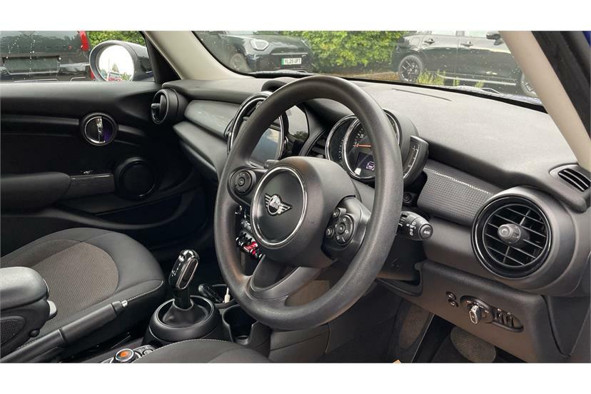Mini Hatch 1.5 Cooper Classic II Comfortnav Pack AU69FZL Blue #6