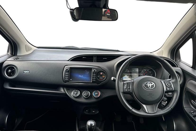 Toyota Yaris 1.5 Vvt-i Y20 Bi-tone White #5