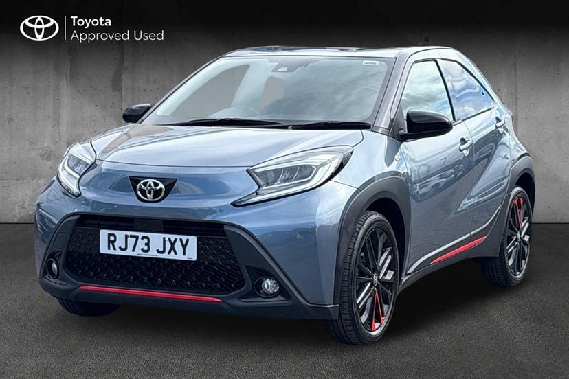 Toyota Aygo X 1.0 Vvt-i Undercover RJ73JXY Black #3