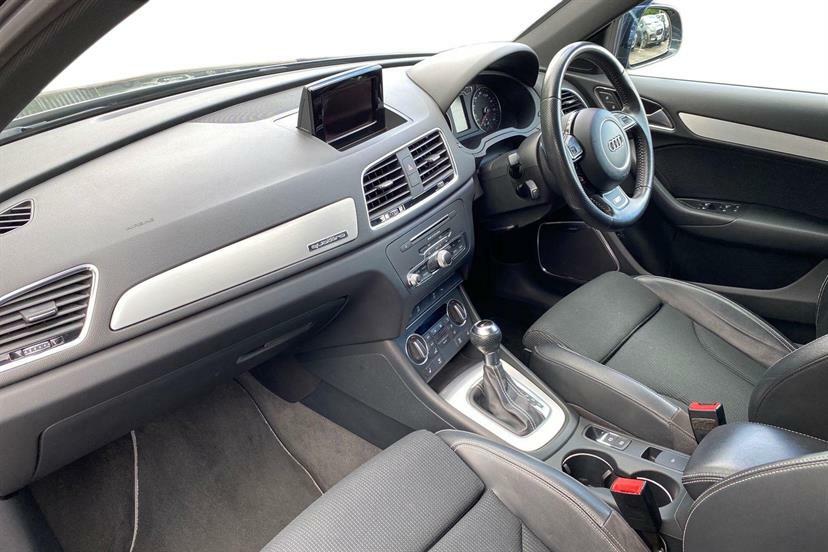 Audi Q3 2.0 Tdi Quattro S Line Edition S Tronic MA18ZZV Grey #2
