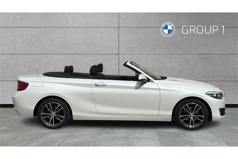 BMW 2 Series 218I Sport Nav Step RN19GWO White #3