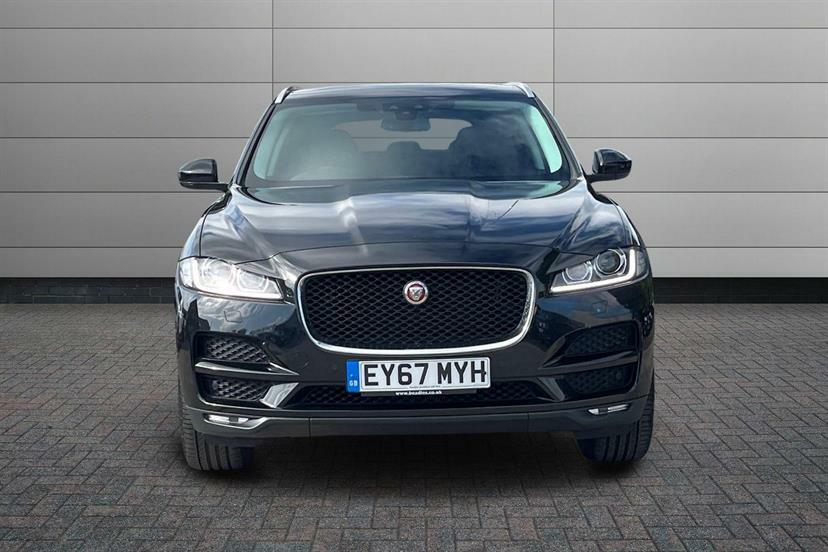 Jaguar F-Pace 2.0D Portfolio Awd EY67MYH #6