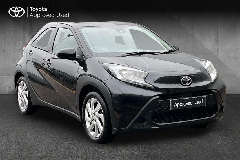 Toyota Aygo X 1.0 Vvt-i Pure Black