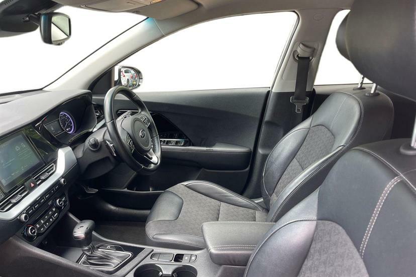 Kia Niro 1.6 Gdi Hybrid 2 Dct White #2