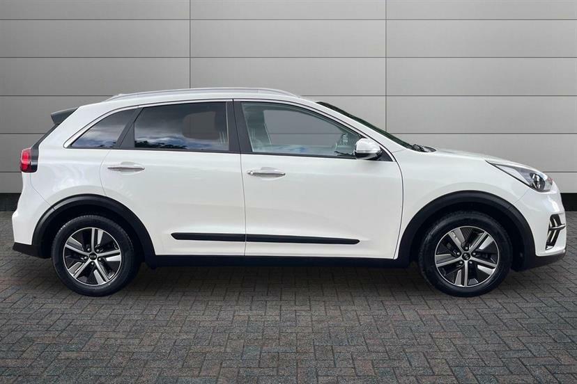 Kia Niro 1.6 Gdi Hybrid 2 Dct White #4