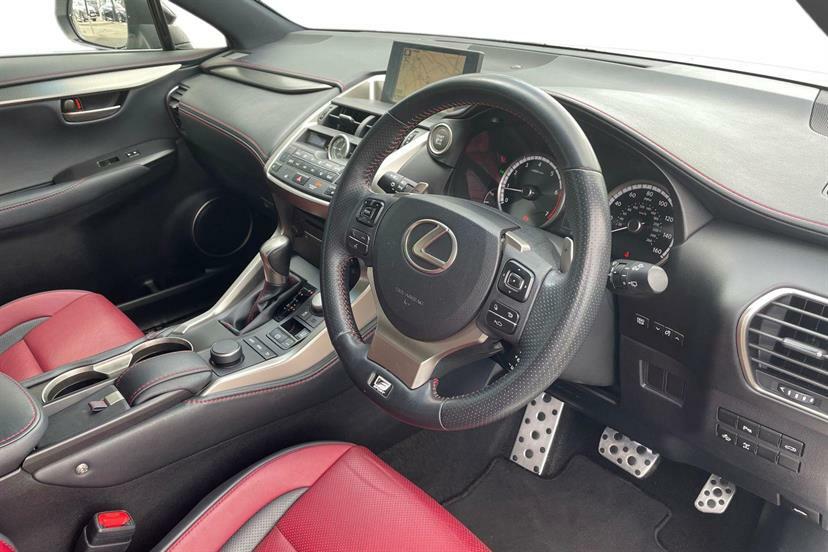 Lexus NX 200T 2.0 F-sport Nav White #6