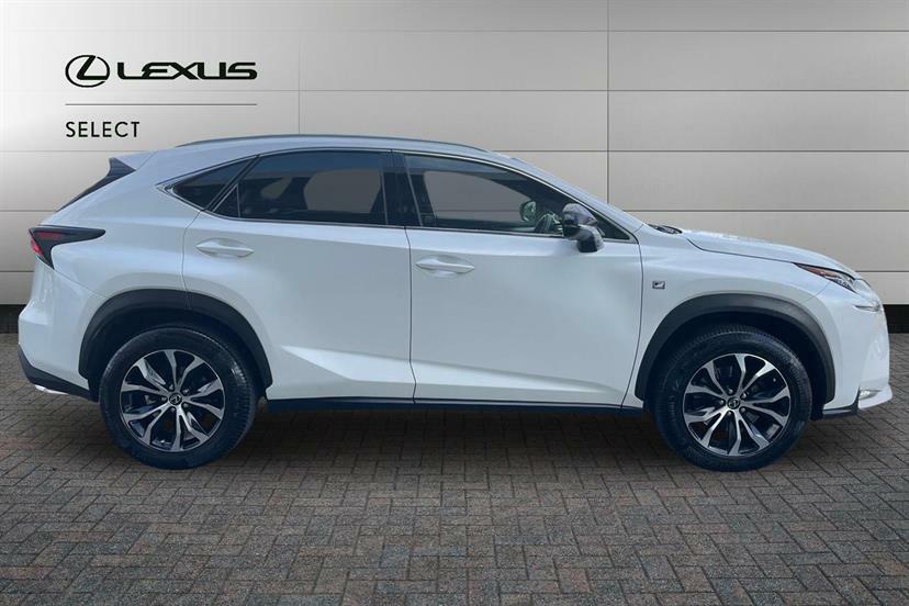 Lexus NX 200T 2.0 F-sport Nav White #4