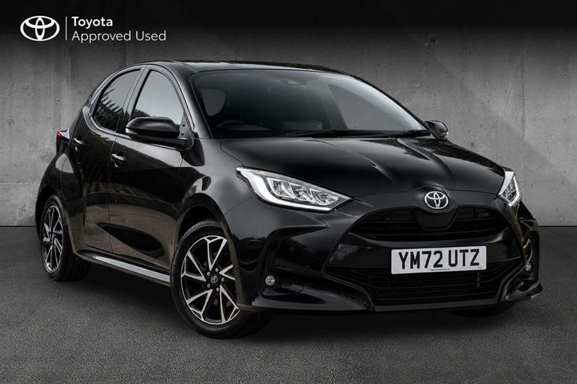 Toyota Yaris 1.5 Hybrid Design Cvt Black