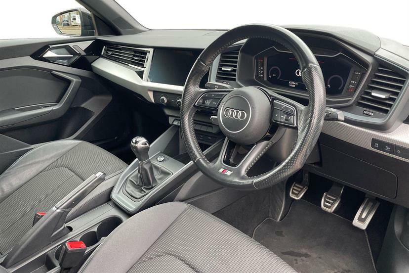 Audi A1 30 Tfsi S Line EX20WPZ Black #5