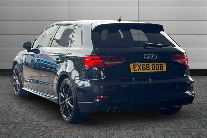Audi A3 1.5 Tfsi Black Edition S Tronic EX68OOB Blue #3