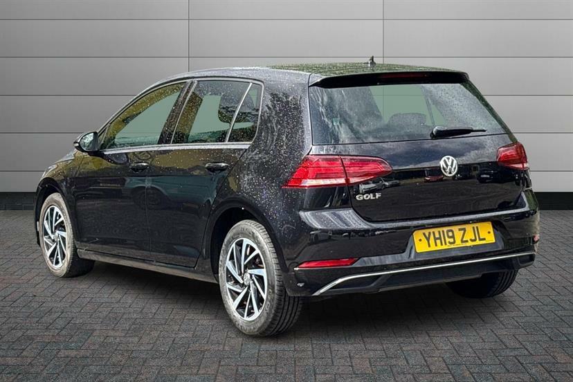Volkswagen Golf 1.5 Tsi Evo 150 Match Dsg YH19ZJL Black #3