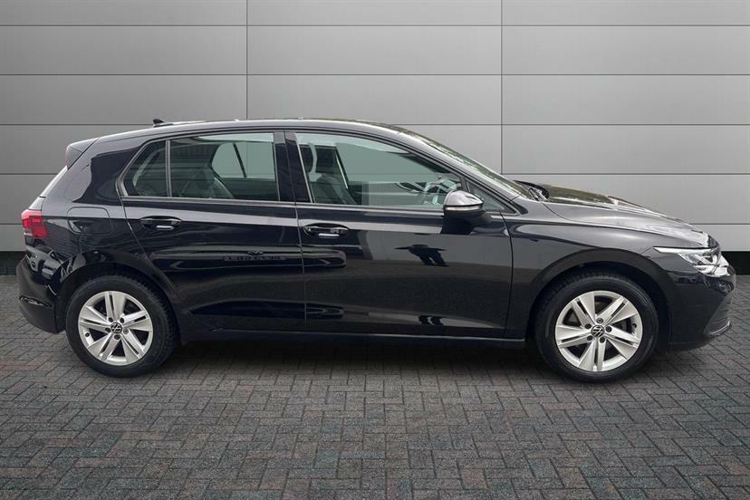Volkswagen Golf 1.5 Tsi Life YD22KDK Black #4