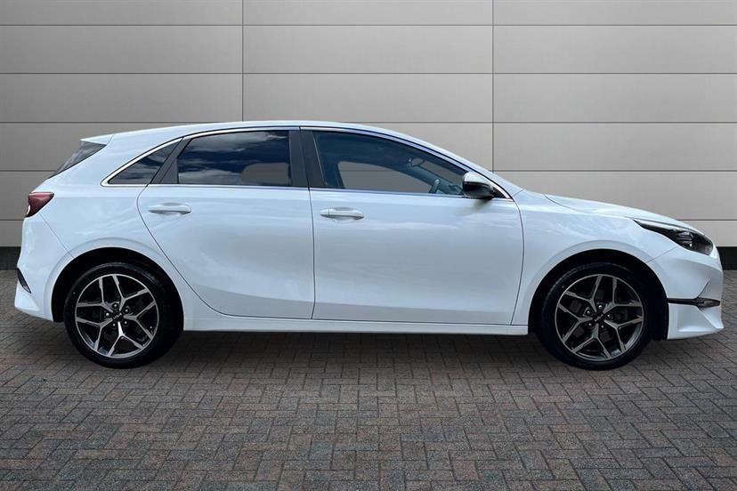 Kia Ceed 1.5T Gdi Isg 3 Dct FE22TVP White #4