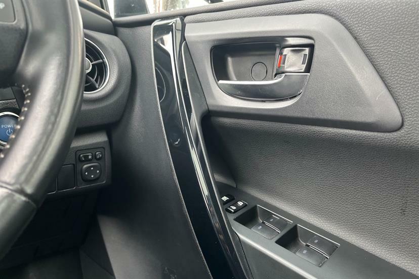Toyota Auris Design Hev Vvt-i Cvt Grey #10