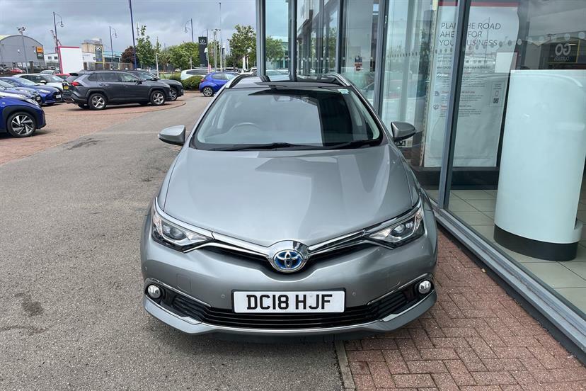 Toyota Auris Design Hev Vvt-i Cvt Grey #44