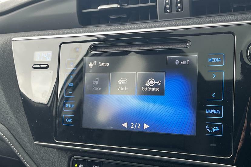 Toyota Auris Design Hev Vvt-i Cvt Grey #26