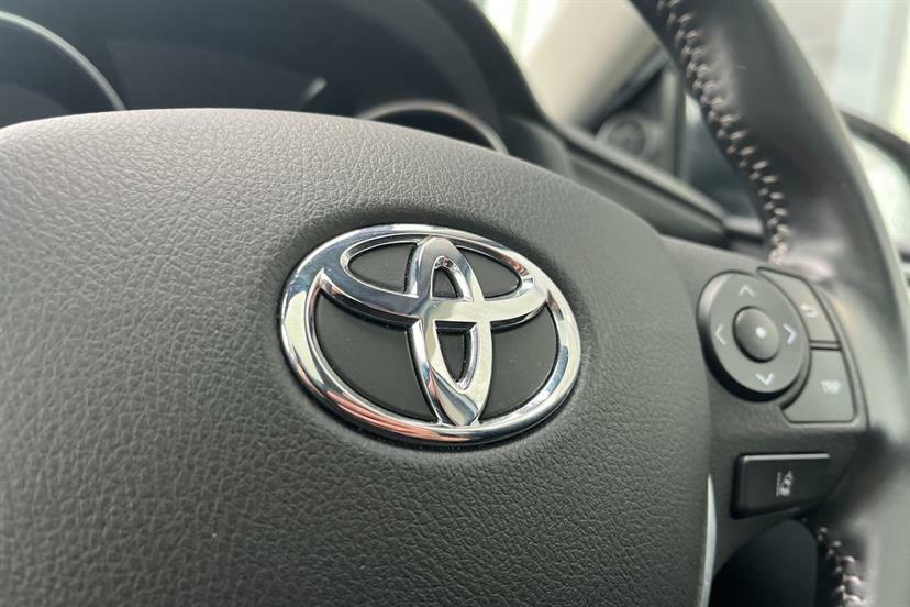 Toyota Auris Design Hev Vvt-i Cvt Grey #13