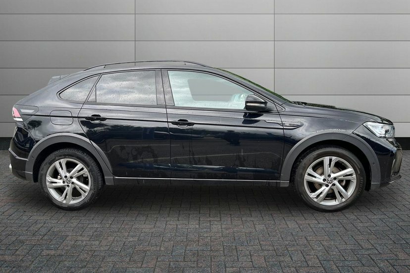 Volkswagen Taigo 1.0 Tsi R-line Suv 110 Ps ML23WLJ Black #4