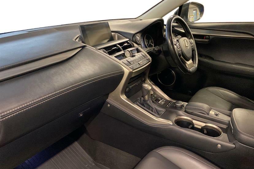 Lexus NX 300H 2.5 Sport Cvt Blue #2