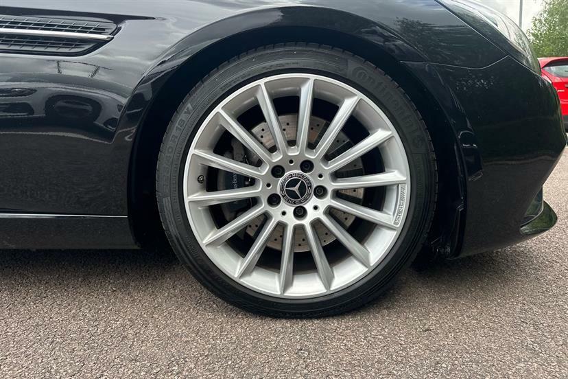 Mercedes-Benz SLC 250D Amg Line 9G-tronic Black #4