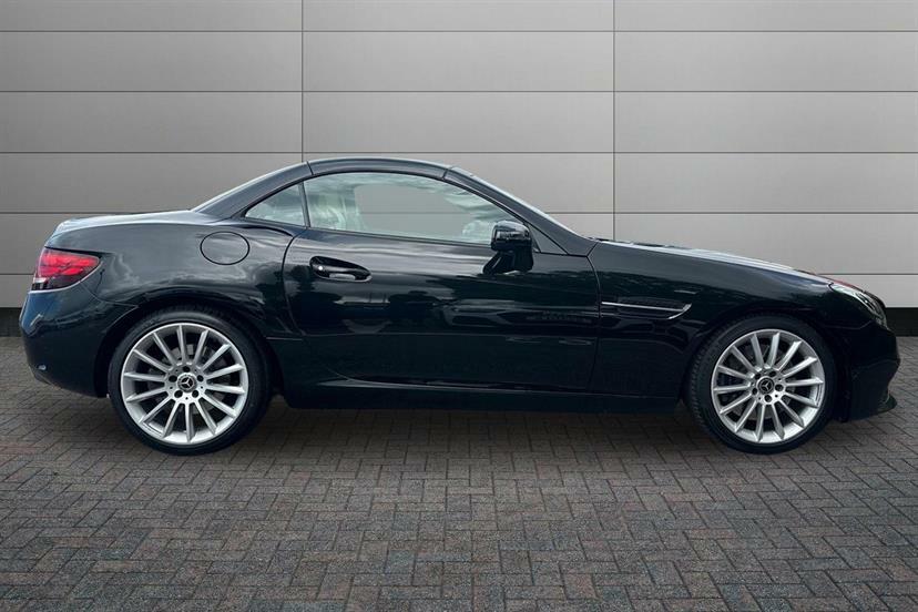 Mercedes-Benz SLC 250D Amg Line 9G-tronic Black #3